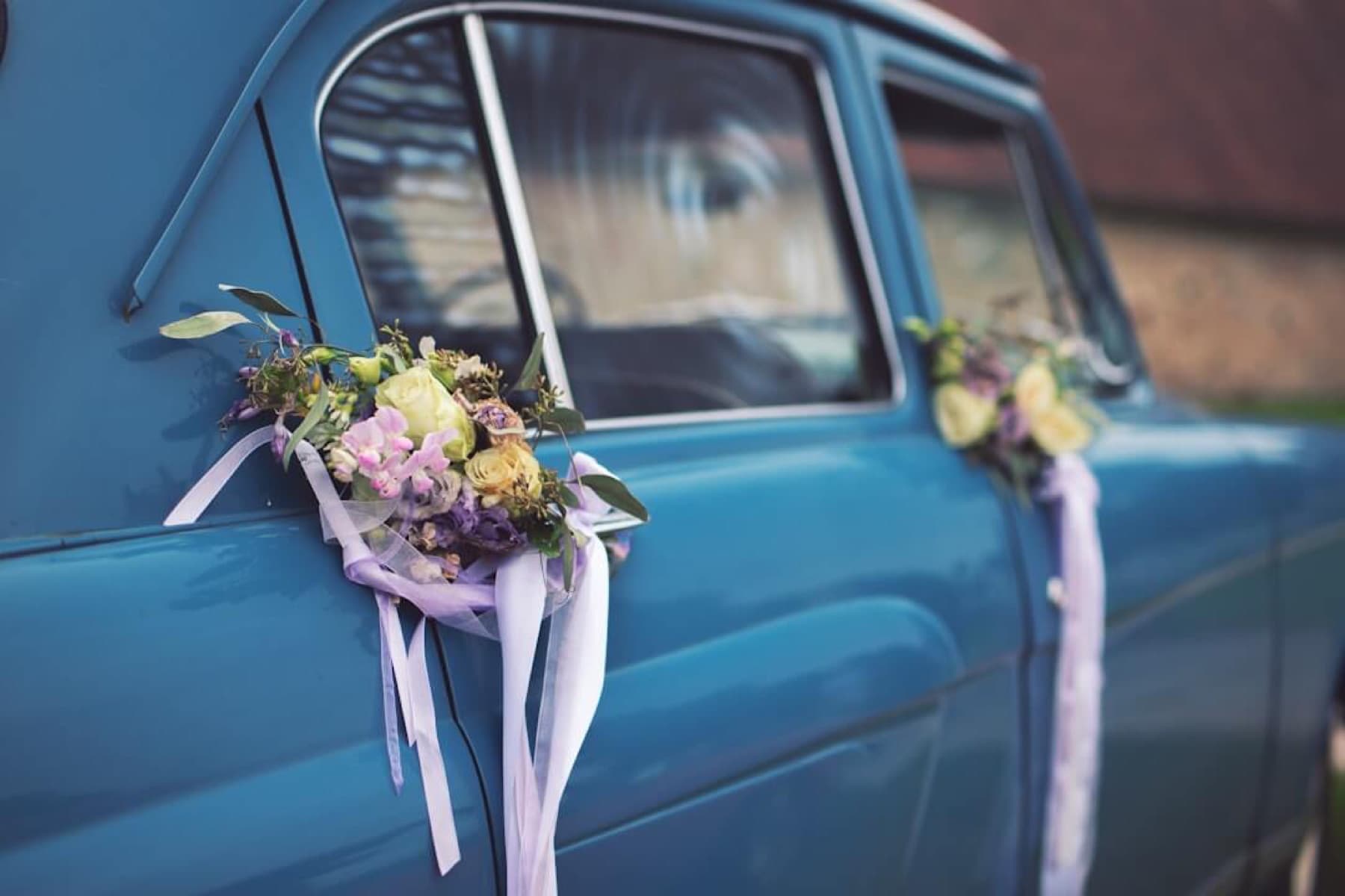 Ribboned classic wedding car for Te Awamutu and Waipā weddings